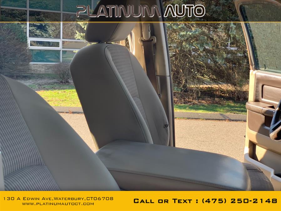 2010 Dodge Ram 2500 4WD Crew Cab 149" ST, available for sale in Waterbury, Connecticut | Platinum Auto Care. Waterbury, Connecticut 2010 Dodge Ram 2500 4WD Crew Cab 149" ST, available for sale in Waterbury, Connecticut | Platinum Auto Care. Waterbury, Connecticut