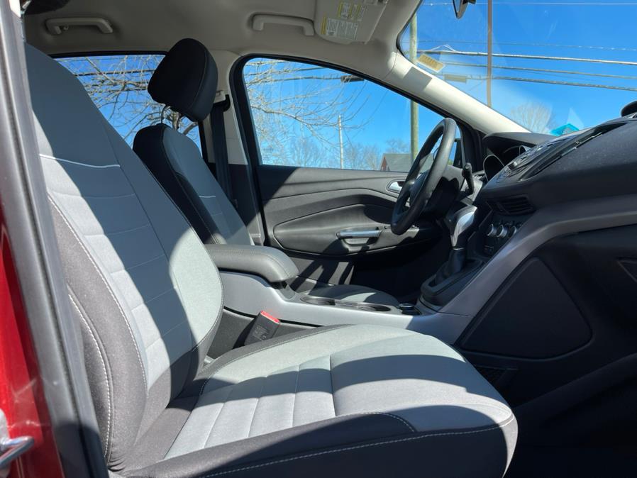 2015 Ford Escape 4WD 4dr SE, available for sale in Merrimack, New Hampshire | Merrimack Autosport. Merrimack, New Hampshire 2015 Ford Escape 4WD 4dr SE, available for sale in Merrimack, New Hampshire | Merrimack Autosport. Merrimack, New Hampshire