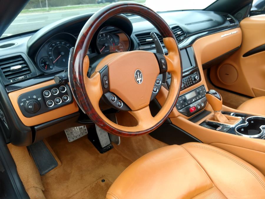 Used Maserati GranTurismo Convertible 2dr Conv GranTurismo MC 2013 | Alpine Motors Inc. Wantagh, New York Used Maserati GranTurismo Convertible 2dr Conv GranTurismo MC 2013 | Alpine Motors Inc. Wantagh, New York