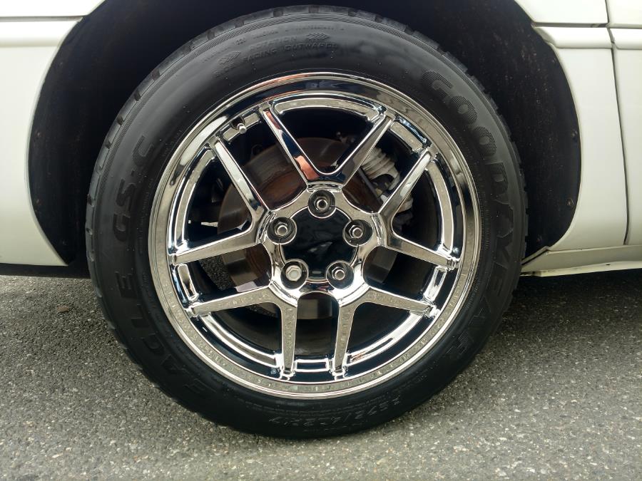 Used Chevrolet Corvette 2dr Coupe Hatchback 1992 | Alpine Motors Inc. Wantagh, New York Used Chevrolet Corvette 2dr Coupe Hatchback 1992 | Alpine Motors Inc. Wantagh, New York