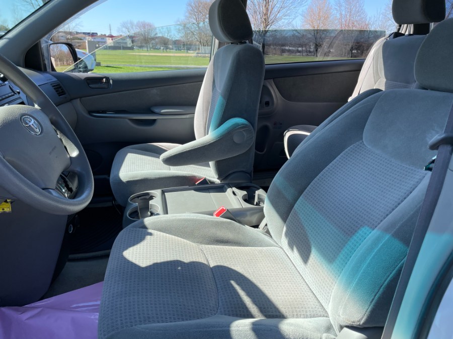2008 Toyota Sienna 5dr 8-Pass Van LE FWD, available for sale in Lyndhurst, New Jersey | Cars With Deals. Lyndhurst, New Jersey 2008 Toyota Sienna 5dr 8-Pass Van LE FWD, available for sale in Lyndhurst, New Jersey | Cars With Deals. Lyndhurst, New Jersey