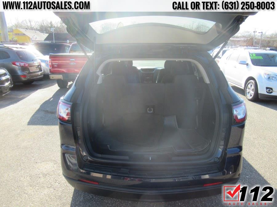 2015 Chevrolet Traverse FWD 4dr LT w/2LT, available for sale in Patchogue, New York | 112 Auto Sales. Patchogue, New York 2015 Chevrolet Traverse FWD 4dr LT w/2LT, available for sale in Patchogue, New York | 112 Auto Sales. Patchogue, New York