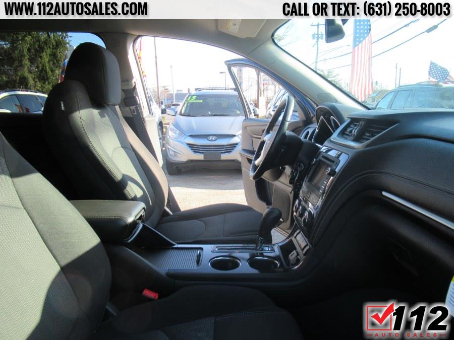 2015 Chevrolet Traverse FWD 4dr LT w/2LT, available for sale in Patchogue, New York | 112 Auto Sales. Patchogue, New York 2015 Chevrolet Traverse FWD 4dr LT w/2LT, available for sale in Patchogue, New York | 112 Auto Sales. Patchogue, New York