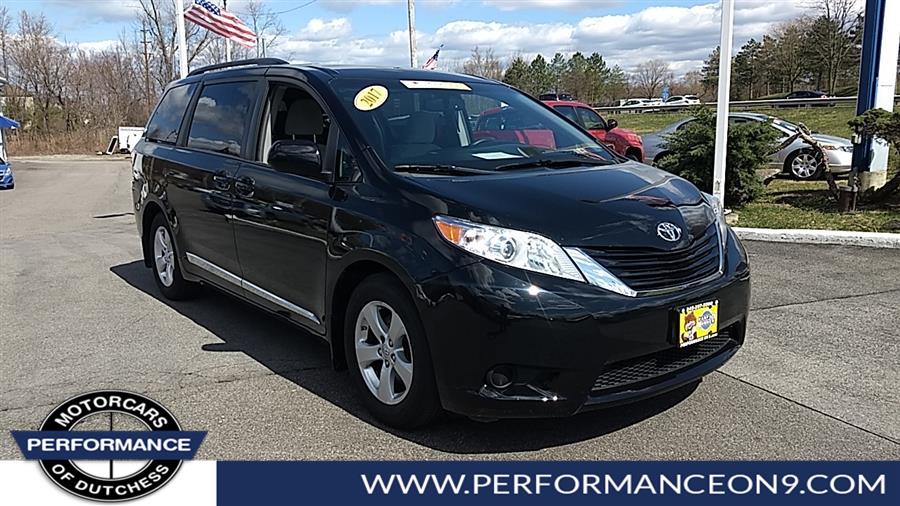 Used Toyota Sienna LE Auto Access Seat FWD 7-Passenger (Natl) 2017 | Performance Motor Cars. Wappingers Falls, New York