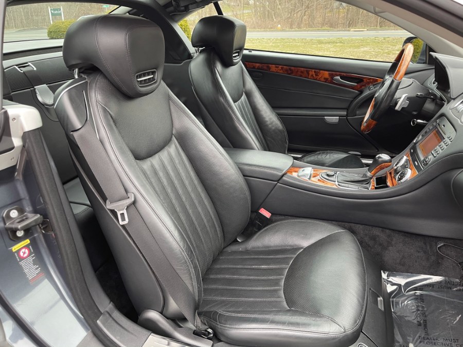 2009 Mercedes-Benz SL-Class 2dr Roadster 5.5L V8, available for sale in East Windsor, Connecticut | Toro Auto. East Windsor, Connecticut 2009 Mercedes-Benz SL-Class 2dr Roadster 5.5L V8, available for sale in East Windsor, Connecticut | Toro Auto. East Windsor, Connecticut