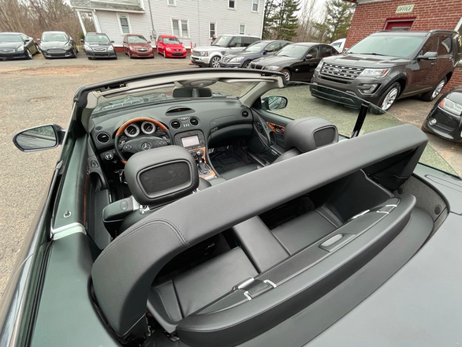 2009 Mercedes-Benz SL-Class 2dr Roadster 5.5L V8, available for sale in East Windsor, Connecticut | Toro Auto. East Windsor, Connecticut 2009 Mercedes-Benz SL-Class 2dr Roadster 5.5L V8, available for sale in East Windsor, Connecticut | Toro Auto. East Windsor, Connecticut