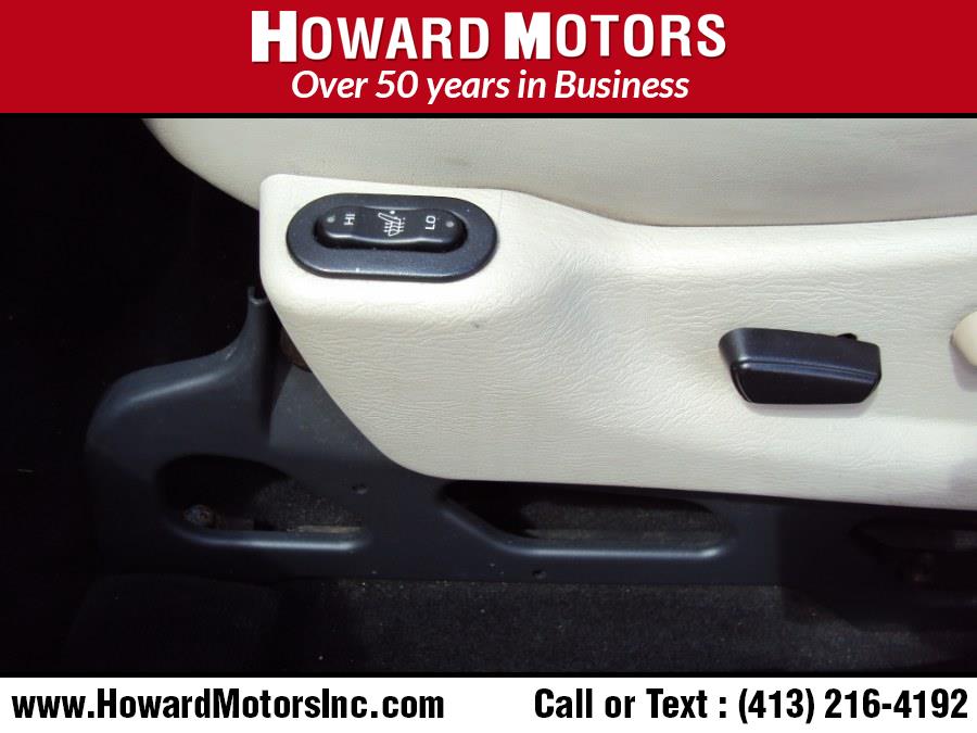 Used Jeep Liberty 4dr Limited 4WD 2003 | Howard Motors. Springfield, Massachusetts Used Jeep Liberty 4dr Limited 4WD 2003 | Howard Motors. Springfield, Massachusetts