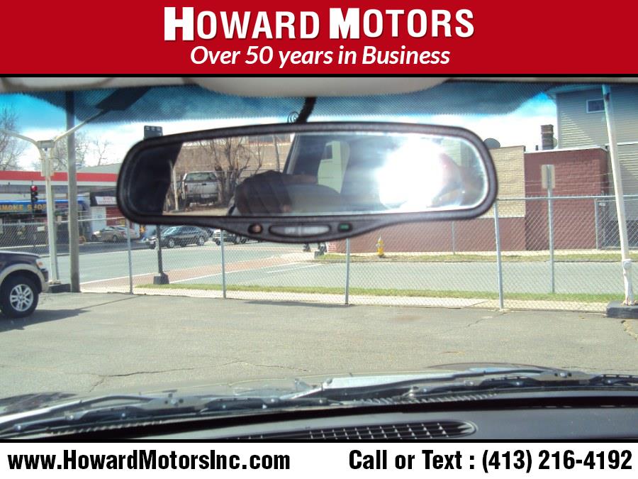 Used Jeep Liberty 4dr Limited 4WD 2003 | Howard Motors. Springfield, Massachusetts Used Jeep Liberty 4dr Limited 4WD 2003 | Howard Motors. Springfield, Massachusetts