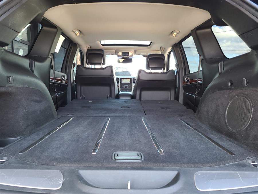 2012 Jeep Grand Cherokee 4WD 4dr Limited HEMI, available for sale in Waterbury, Connecticut | National Auto Brokers, Inc.. Waterbury, Connecticut 2012 Jeep Grand Cherokee 4WD 4dr Limited HEMI, available for sale in Waterbury, Connecticut | National Auto Brokers, Inc.. Waterbury, Connecticut
