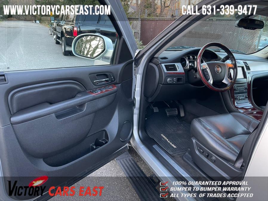 Used Cadillac Escalade AWD 4dr Luxury 2014 | Victory Cars East LLC. Huntington, New York Used Cadillac Escalade AWD 4dr Luxury 2014 | Victory Cars East LLC. Huntington, New York