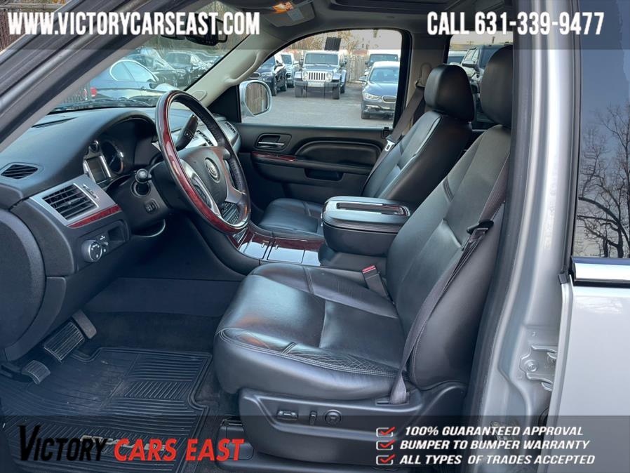 Used Cadillac Escalade AWD 4dr Luxury 2014 | Victory Cars East LLC. Huntington, New York Used Cadillac Escalade AWD 4dr Luxury 2014 | Victory Cars East LLC. Huntington, New York