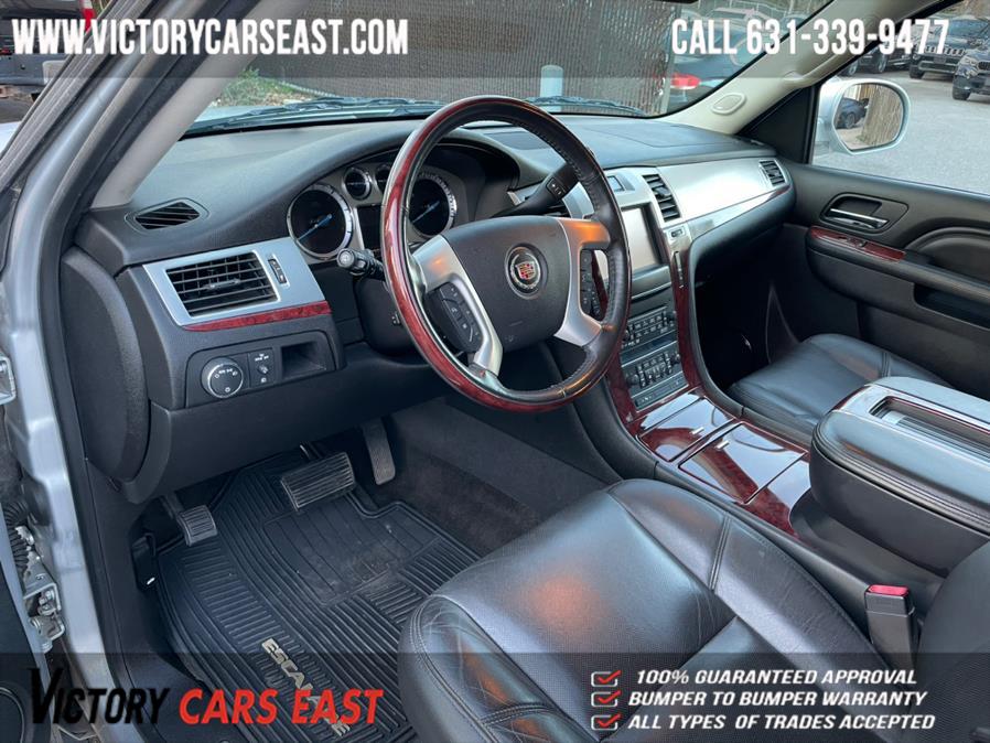 Used Cadillac Escalade AWD 4dr Luxury 2014 | Victory Cars East LLC. Huntington, New York Used Cadillac Escalade AWD 4dr Luxury 2014 | Victory Cars East LLC. Huntington, New York