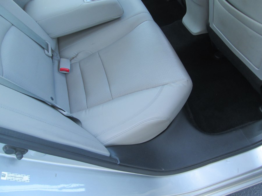 2013 Honda Accord Sdn 4dr I4 CVT EX-L, available for sale in Levittown, Pennsylvania | Levittown Auto. Levittown, Pennsylvania 2013 Honda Accord Sdn 4dr I4 CVT EX-L, available for sale in Levittown, Pennsylvania | Levittown Auto. Levittown, Pennsylvania