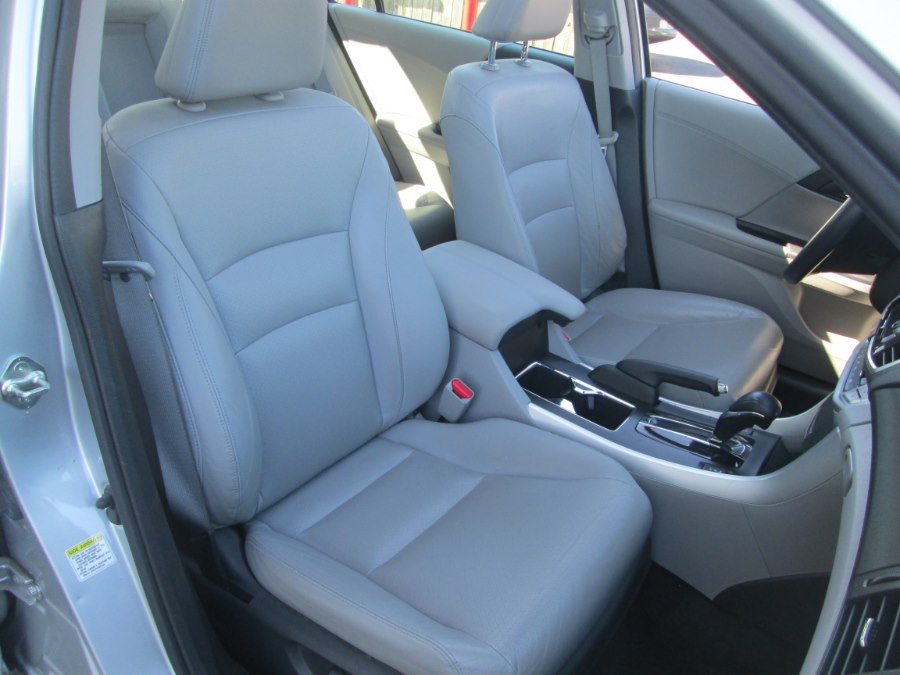 2013 Honda Accord Sdn 4dr I4 CVT EX-L, available for sale in Levittown, Pennsylvania | Levittown Auto. Levittown, Pennsylvania 2013 Honda Accord Sdn 4dr I4 CVT EX-L, available for sale in Levittown, Pennsylvania | Levittown Auto. Levittown, Pennsylvania