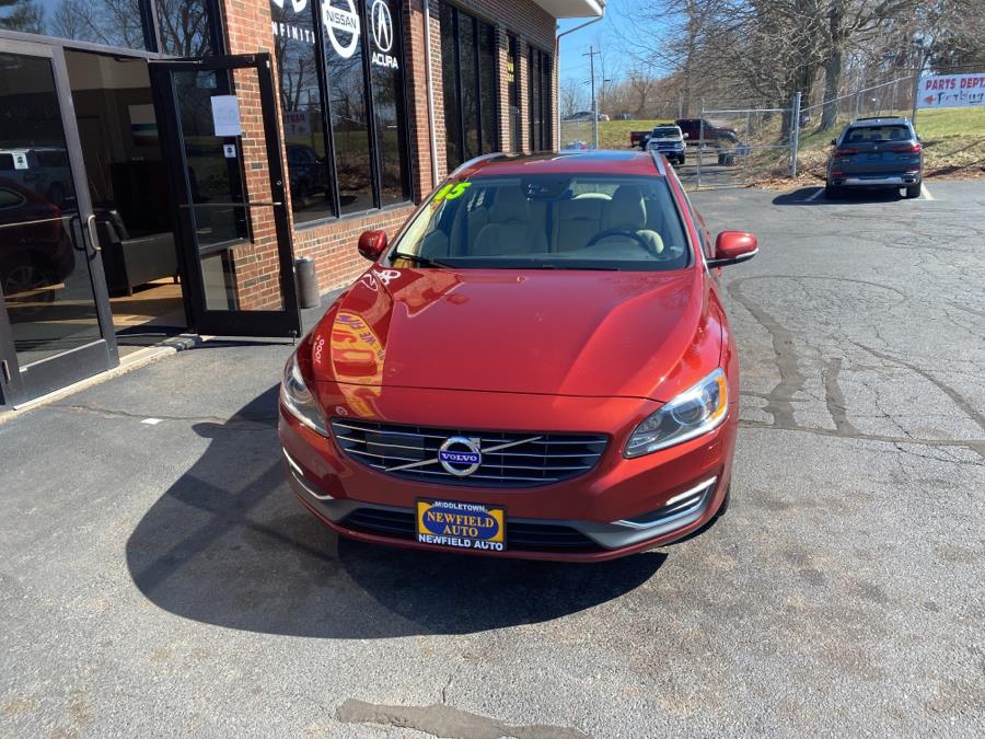2015 Volvo V60 2015.5 4dr Wgn T5 Drive-E Platinum FWD, available for sale in Middletown, Connecticut | Newfield Auto Sales. Middletown, Connecticut