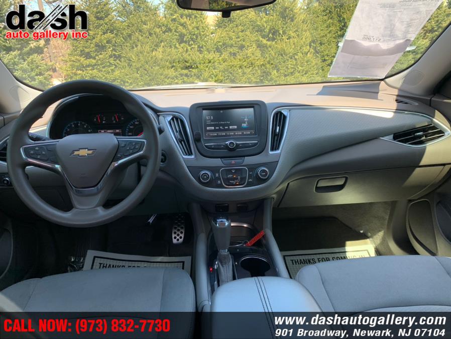 Used Chevrolet Malibu 4dr Sdn LT w/1LT 2016 | Dash Auto Gallery Inc.. Newark, New Jersey Used Chevrolet Malibu 4dr Sdn LT w/1LT 2016 | Dash Auto Gallery Inc.. Newark, New Jersey