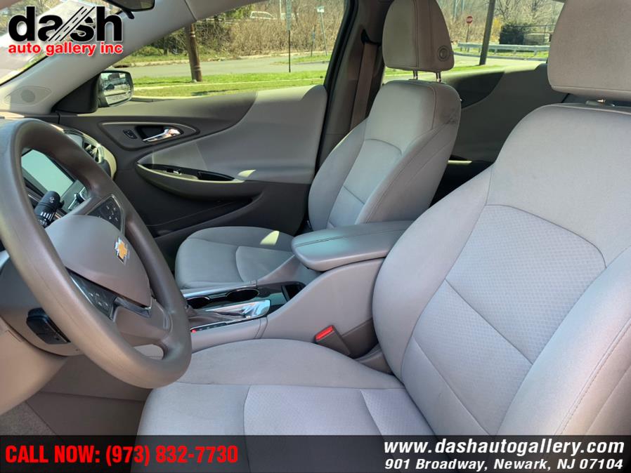 Used Chevrolet Malibu 4dr Sdn LT w/1LT 2016 | Dash Auto Gallery Inc.. Newark, New Jersey Used Chevrolet Malibu 4dr Sdn LT w/1LT 2016 | Dash Auto Gallery Inc.. Newark, New Jersey