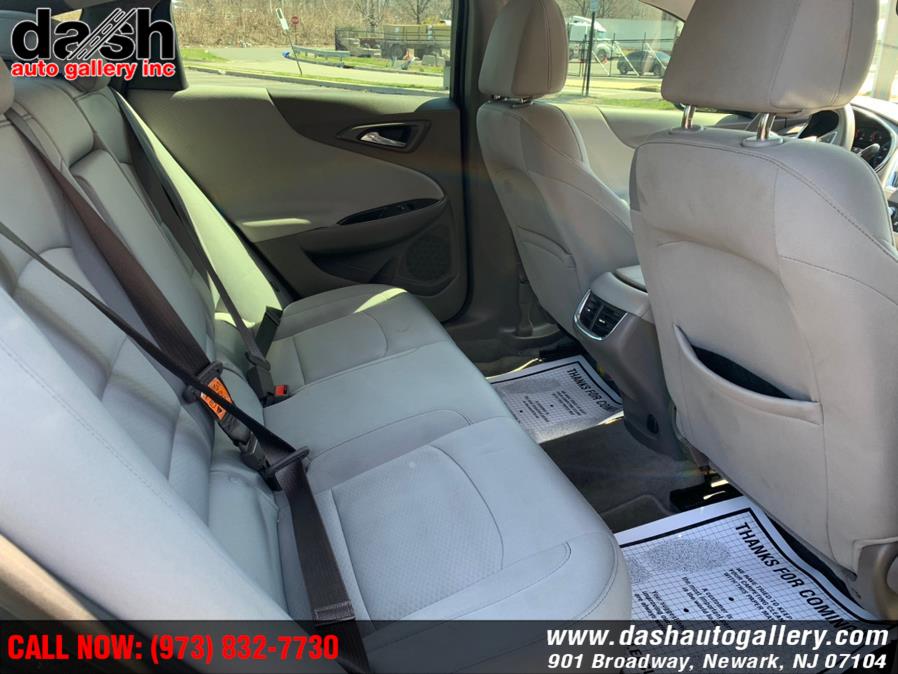 Used Chevrolet Malibu 4dr Sdn LT w/1LT 2016 | Dash Auto Gallery Inc.. Newark, New Jersey Used Chevrolet Malibu 4dr Sdn LT w/1LT 2016 | Dash Auto Gallery Inc.. Newark, New Jersey