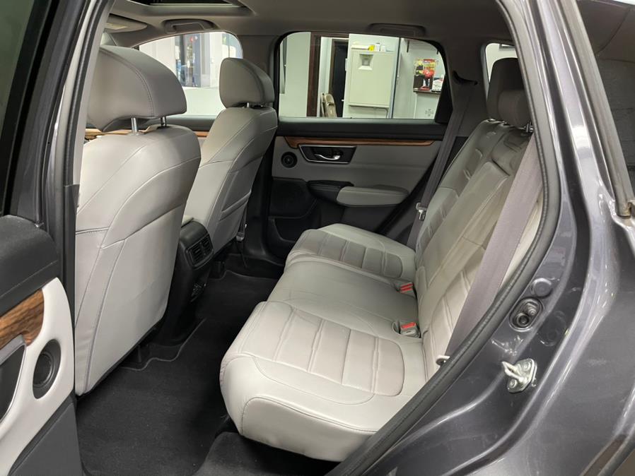 2017 Honda CR-V EX-L AWD w/Navi, available for sale in Inwood, New York | 5 Towns Drive. Inwood, New York 2017 Honda CR-V EX-L AWD w/Navi, available for sale in Inwood, New York | 5 Towns Drive. Inwood, New York