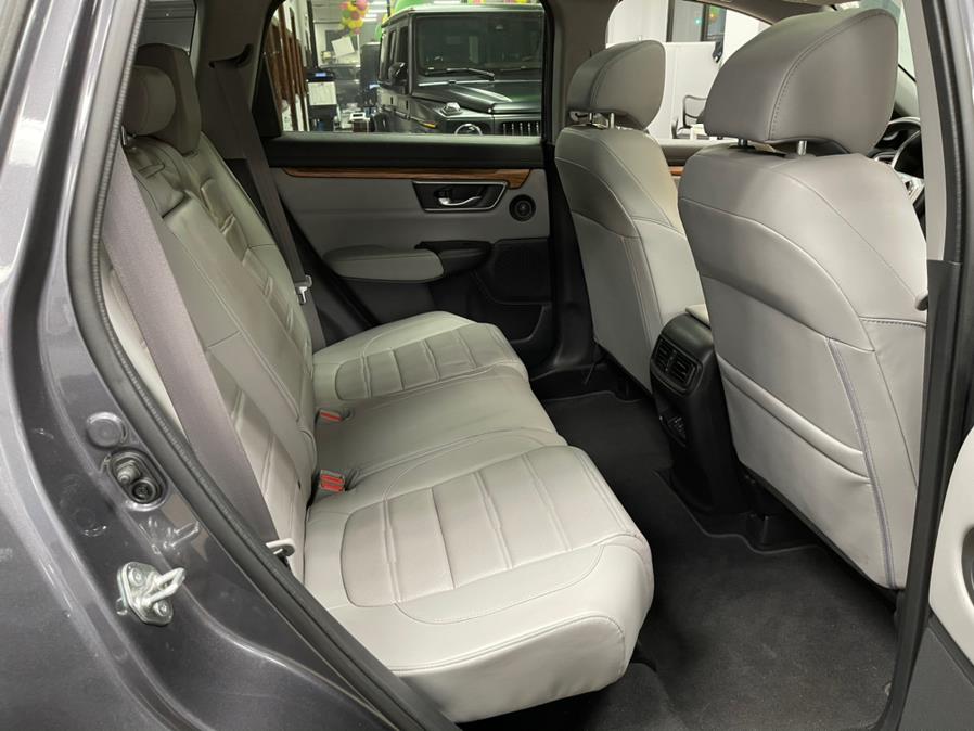 2017 Honda CR-V EX-L AWD w/Navi, available for sale in Inwood, New York | 5 Towns Drive. Inwood, New York 2017 Honda CR-V EX-L AWD w/Navi, available for sale in Inwood, New York | 5 Towns Drive. Inwood, New York
