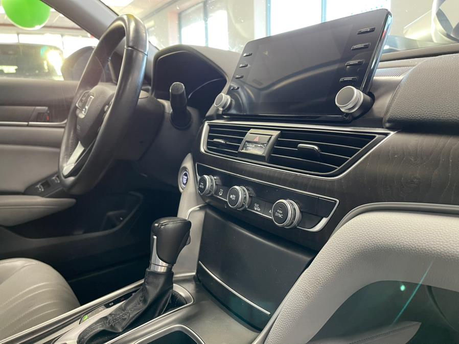 Used Honda Accord Sedan EX-L 1.5T CVT 2018 | 5 Towns Drive. Inwood, New York Used Honda Accord Sedan EX-L 1.5T CVT 2018 | 5 Towns Drive. Inwood, New York