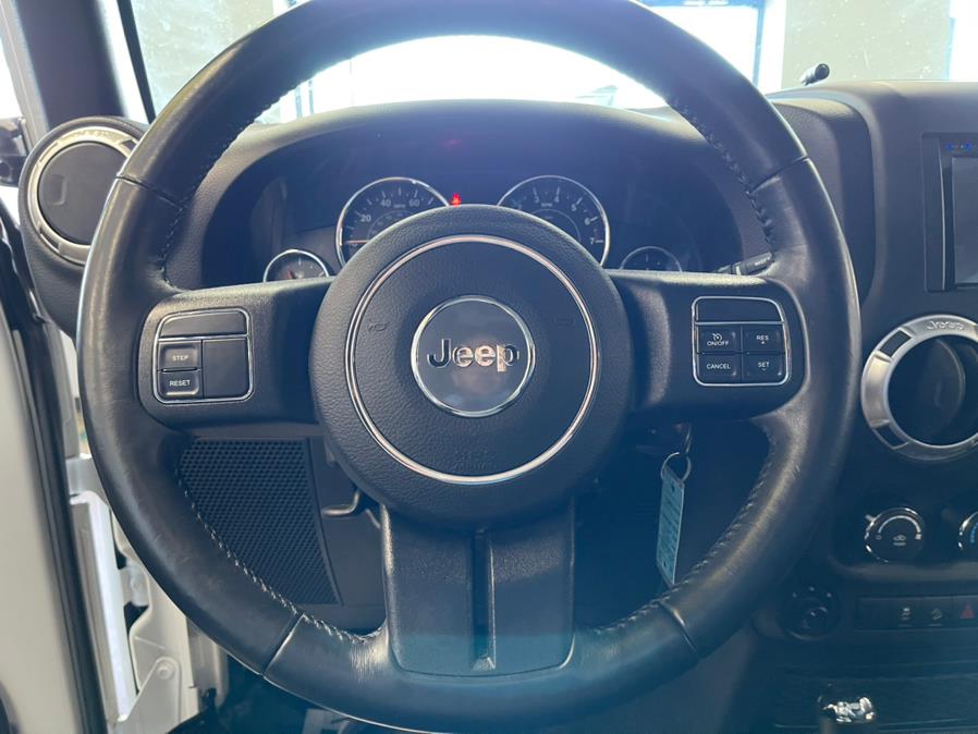 Used Jeep SAHARA Wrangler JK Unlimited Altitude 4x4 2018 | 5 Towns Drive. Inwood, New York Used Jeep SAHARA Wrangler JK Unlimited Altitude 4x4 2018 | 5 Towns Drive. Inwood, New York