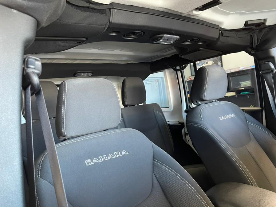 Used Jeep SAHARA Wrangler JK Unlimited Altitude 4x4 2018 | 5 Towns Drive. Inwood, New York Used Jeep SAHARA Wrangler JK Unlimited Altitude 4x4 2018 | 5 Towns Drive. Inwood, New York