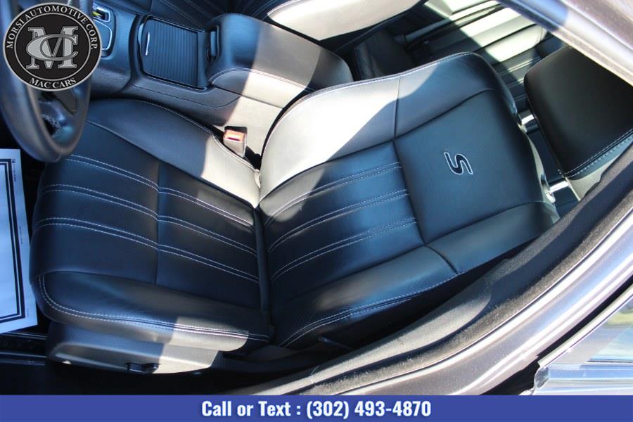 Used Chrysler 300 4dr Sdn 300S Alloy Edition AWD 2016 | Morsi Automotive Corp. New Castle, Delaware Used Chrysler 300 4dr Sdn 300S Alloy Edition AWD 2016 | Morsi Automotive Corp. New Castle, Delaware