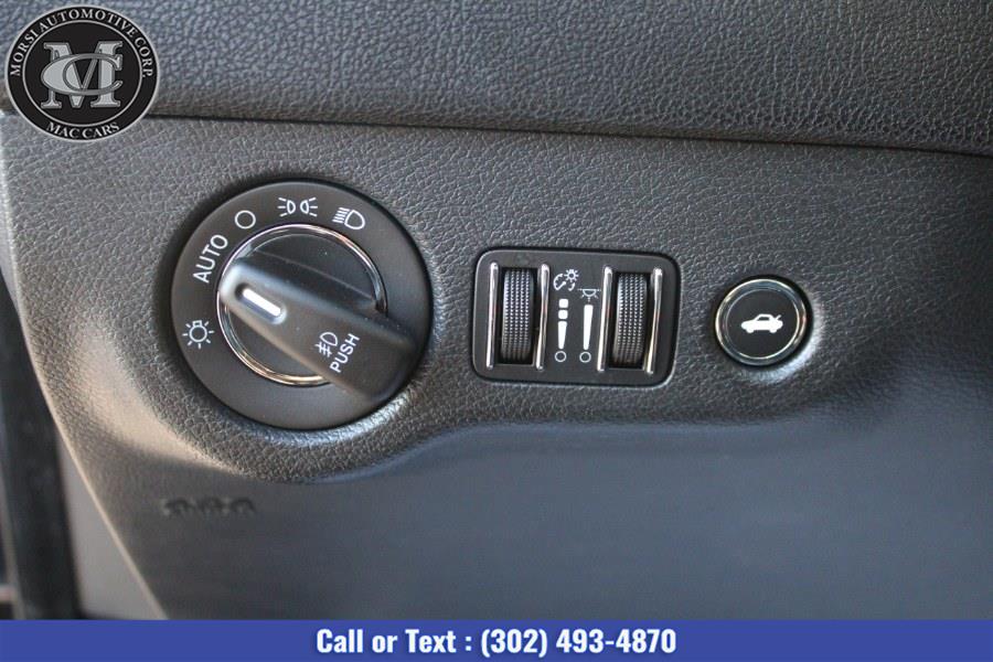Used Chrysler 300 4dr Sdn 300S Alloy Edition AWD 2016 | Morsi Automotive Corp. New Castle, Delaware Used Chrysler 300 4dr Sdn 300S Alloy Edition AWD 2016 | Morsi Automotive Corp. New Castle, Delaware
