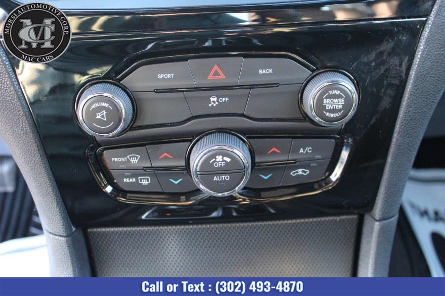 Used Chrysler 300 4dr Sdn 300S Alloy Edition AWD 2016 | Morsi Automotive Corp. New Castle, Delaware Used Chrysler 300 4dr Sdn 300S Alloy Edition AWD 2016 | Morsi Automotive Corp. New Castle, Delaware