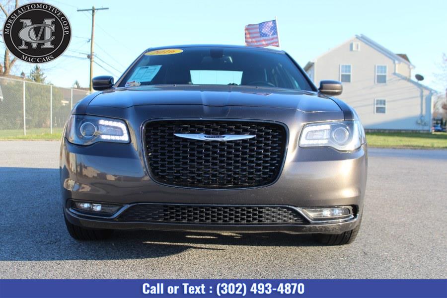 Used Chrysler 300 4dr Sdn 300S Alloy Edition AWD 2016 | Morsi Automotive Corp. New Castle, Delaware Used Chrysler 300 4dr Sdn 300S Alloy Edition AWD 2016 | Morsi Automotive Corp. New Castle, Delaware