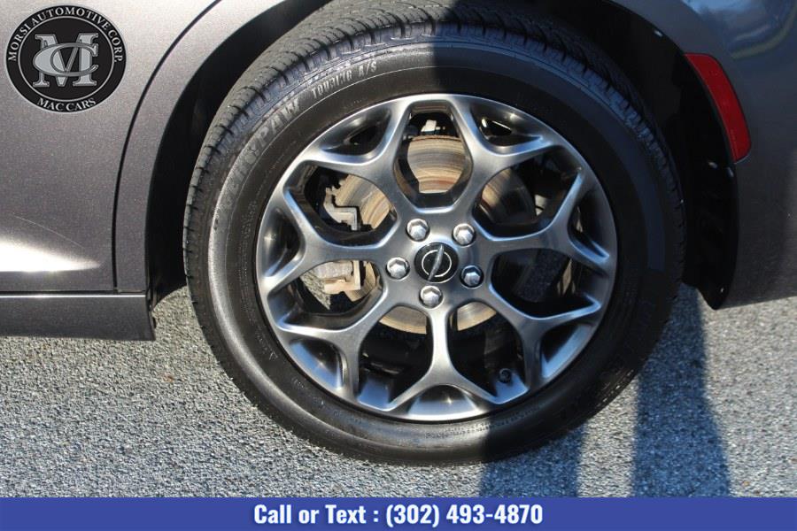 Used Chrysler 300 4dr Sdn 300S Alloy Edition AWD 2016 | Morsi Automotive Corp. New Castle, Delaware Used Chrysler 300 4dr Sdn 300S Alloy Edition AWD 2016 | Morsi Automotive Corp. New Castle, Delaware