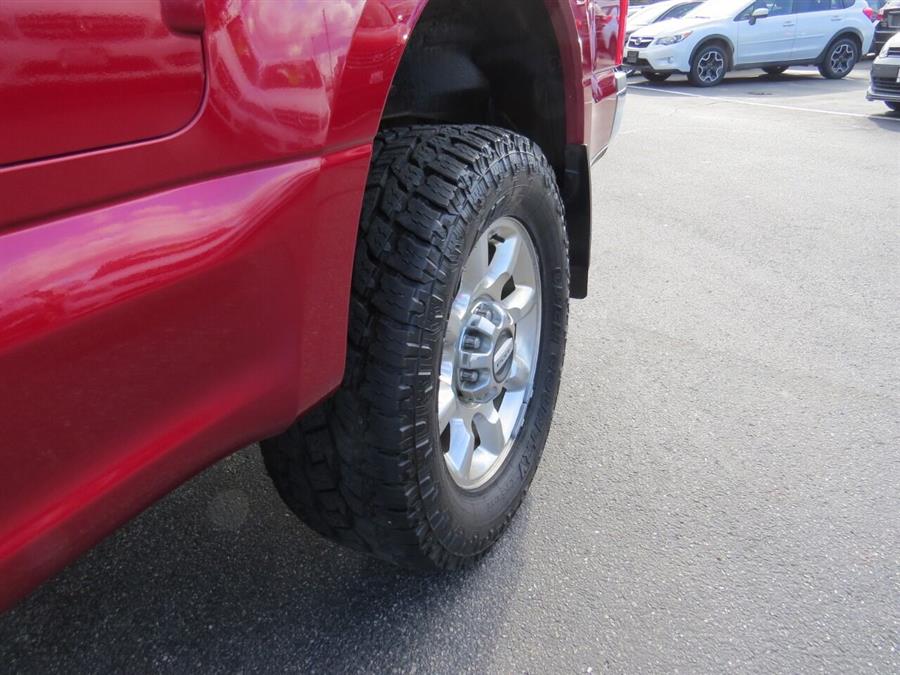 Used Ford F-250 Super Duty Lariat 4x4 4dr Crew Cab 6.8 ft. SB Pickup 2017 | Lake City Exports Inc. Auburn, Maine Used Ford F-250 Super Duty Lariat 4x4 4dr Crew Cab 6.8 ft. SB Pickup 2017 | Lake City Exports Inc. Auburn, Maine