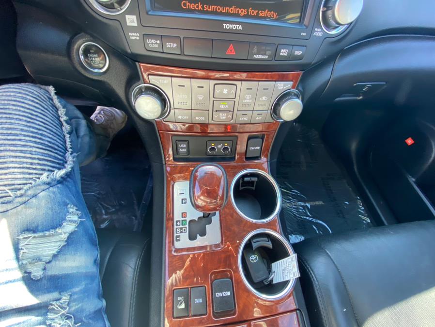 Used Toyota Highlander 4WD 4dr V6 Limited / Navi 2012 | VEB Auto Sales. Hartford, Connecticut Used Toyota Highlander 4WD 4dr V6 Limited / Navi 2012 | VEB Auto Sales. Hartford, Connecticut