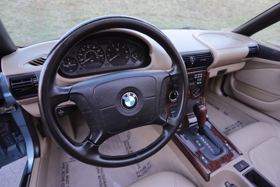 1997 BMW 3 Series Z3 2dr Roadster 2.8L, available for sale in North Salem, New York | Meccanic Shop North Inc. North Salem, New York 1997 BMW 3 Series Z3 2dr Roadster 2.8L, available for sale in North Salem, New York | Meccanic Shop North Inc. North Salem, New York