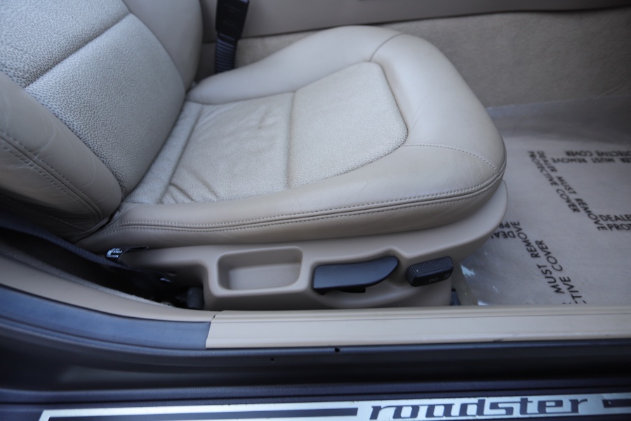 1997 BMW 3 Series Z3 2dr Roadster 2.8L, available for sale in North Salem, New York | Meccanic Shop North Inc. North Salem, New York 1997 BMW 3 Series Z3 2dr Roadster 2.8L, available for sale in North Salem, New York | Meccanic Shop North Inc. North Salem, New York