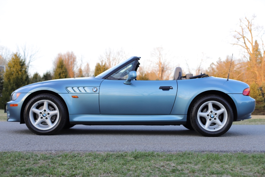 1997 BMW 3 Series Z3 2dr Roadster 2.8L, available for sale in North Salem, New York | Meccanic Shop North Inc. North Salem, New York 1997 BMW 3 Series Z3 2dr Roadster 2.8L, available for sale in North Salem, New York | Meccanic Shop North Inc. North Salem, New York