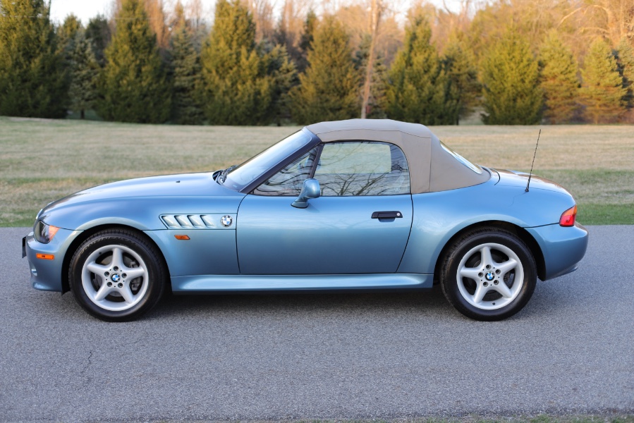1997 BMW 3 Series Z3 2dr Roadster 2.8L, available for sale in North Salem, New York | Meccanic Shop North Inc. North Salem, New York 1997 BMW 3 Series Z3 2dr Roadster 2.8L, available for sale in North Salem, New York | Meccanic Shop North Inc. North Salem, New York