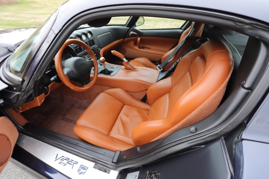 2001 Dodge Viper 2dr GTS Coupe, available for sale in North Salem, New York | Meccanic Shop North Inc. North Salem, New York 2001 Dodge Viper 2dr GTS Coupe, available for sale in North Salem, New York | Meccanic Shop North Inc. North Salem, New York