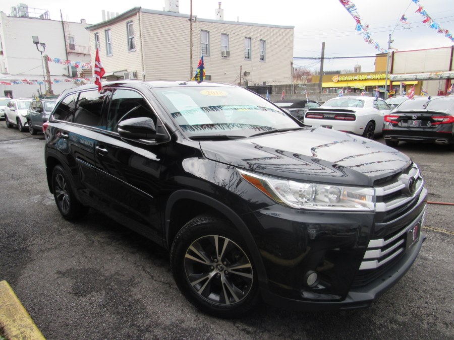 Used Toyota Highlander LE PLUS AWD 2018 | Road Masters II INC. Middle Village, New York Used Toyota Highlander LE PLUS AWD 2018 | Road Masters II INC. Middle Village, New York