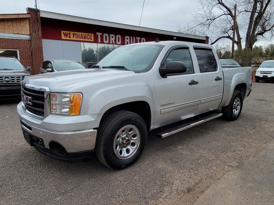 2011 GMC Sierra 1500 4WD Crew Cab 143.5" SL, available for sale in East Windsor, Connecticut | Toro Auto. East Windsor, Connecticut