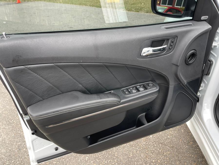 Used Dodge Charger 4dr Sdn SRT Hellcat RWD 2015 | Mike And Tony Auto Sales, Inc. South Windsor, Connecticut Used Dodge Charger 4dr Sdn SRT Hellcat RWD 2015 | Mike And Tony Auto Sales, Inc. South Windsor, Connecticut