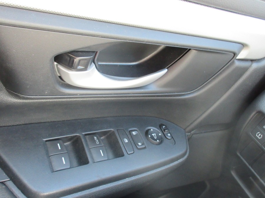 2018 Honda CR-V LX AWD, available for sale in Linden, New Jersey | Route 27 Auto Mall. Linden, New Jersey 2018 Honda CR-V LX AWD, available for sale in Linden, New Jersey | Route 27 Auto Mall. Linden, New Jersey