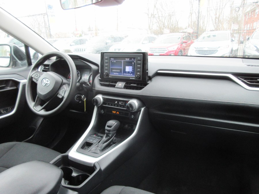 Used Toyota RAV4 LE AWD (Natl) 2020 | Route 27 Auto Mall. Linden, New Jersey Used Toyota RAV4 LE AWD (Natl) 2020 | Route 27 Auto Mall. Linden, New Jersey