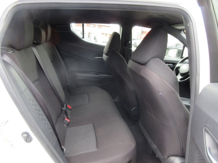 2018 Toyota C-HR XLE FWD (Natl), available for sale in Linden, New Jersey | Route 27 Auto Mall. Linden, New Jersey 2018 Toyota C-HR XLE FWD (Natl), available for sale in Linden, New Jersey | Route 27 Auto Mall. Linden, New Jersey