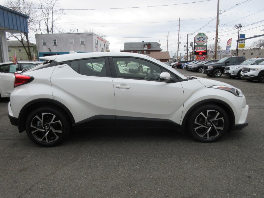 2018 Toyota C-HR XLE FWD (Natl), available for sale in Linden, New Jersey | Route 27 Auto Mall. Linden, New Jersey 2018 Toyota C-HR XLE FWD (Natl), available for sale in Linden, New Jersey | Route 27 Auto Mall. Linden, New Jersey