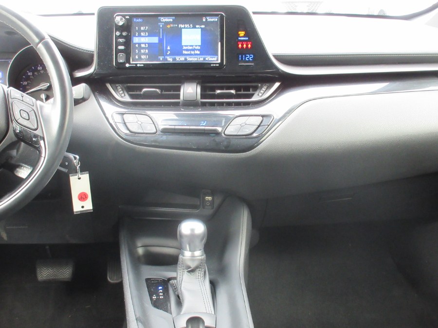2018 Toyota C-HR XLE FWD (Natl), available for sale in Linden, New Jersey | Route 27 Auto Mall. Linden, New Jersey 2018 Toyota C-HR XLE FWD (Natl), available for sale in Linden, New Jersey | Route 27 Auto Mall. Linden, New Jersey