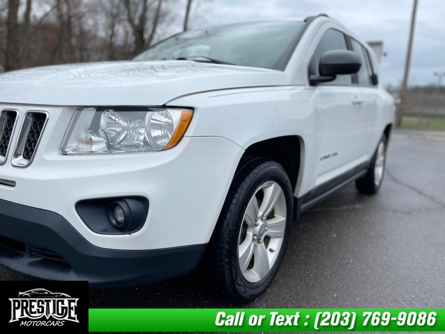 Used Jeep Compass 4WD 4dr Latitude 2011 | J&J Auto Sales & Repairs llc DBA Prestige Motorcar. Oakville, Connecticut Used Jeep Compass 4WD 4dr Latitude 2011 | J&J Auto Sales & Repairs llc DBA Prestige Motorcar. Oakville, Connecticut