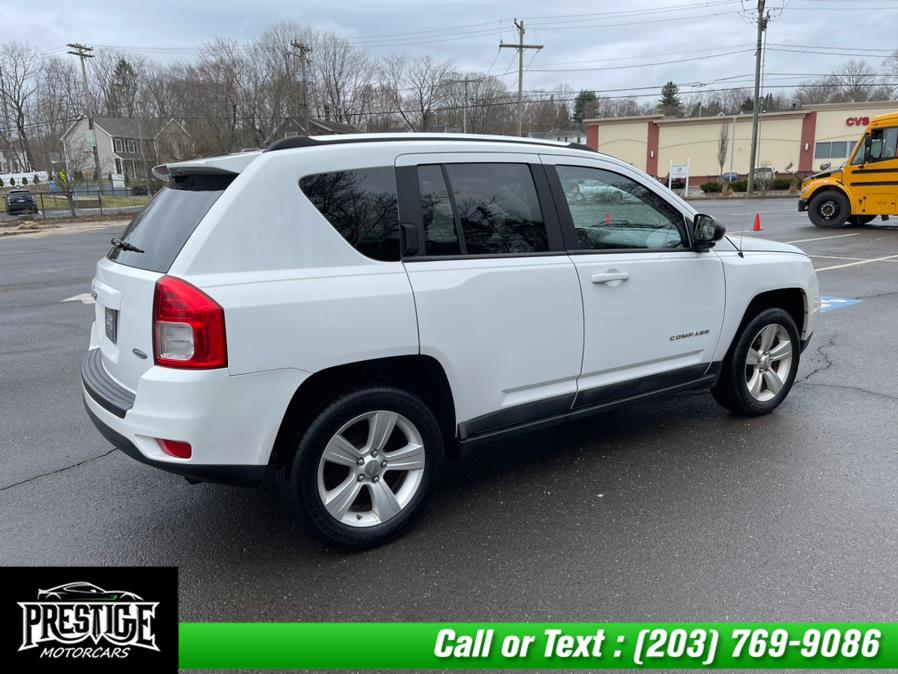 Used Jeep Compass 4WD 4dr Latitude 2011 | J&J Auto Sales & Repairs llc DBA Prestige Motorcar. Oakville, Connecticut Used Jeep Compass 4WD 4dr Latitude 2011 | J&J Auto Sales & Repairs llc DBA Prestige Motorcar. Oakville, Connecticut