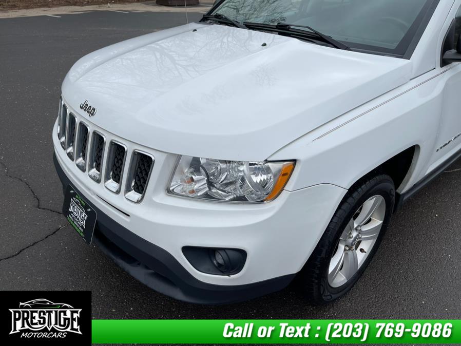 Used Jeep Compass 4WD 4dr Latitude 2011 | J&J Auto Sales & Repairs llc DBA Prestige Motorcar. Oakville, Connecticut Used Jeep Compass 4WD 4dr Latitude 2011 | J&J Auto Sales & Repairs llc DBA Prestige Motorcar. Oakville, Connecticut